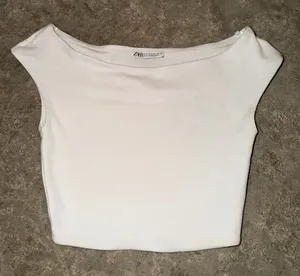 Zara white cropped off the shoulder top thumbnail 1