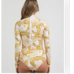 Rip Curl Namotu Long Sleeve Surfsuit Swimsuit Rashguard SMALL thumbnail 2