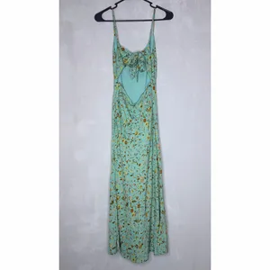 Hello Molly California Dreaming Green Midi Dress thumbnail 9