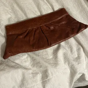 Lauren Merkin Boho Distressed Leather Brown Unique Luxe Clutch Bag thumbnail 7