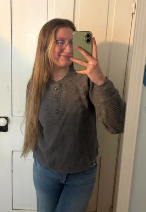 Old navy gray waffle long sleeve shirt thumbnail 1