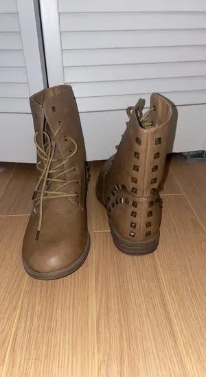 Hailey Jeans Co. Studded boots Brown Size 8.5 thumbnail 2