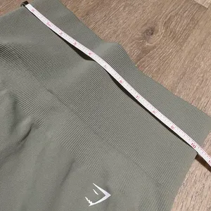 Gains Seamless Ripped Shorts thumbnail 10