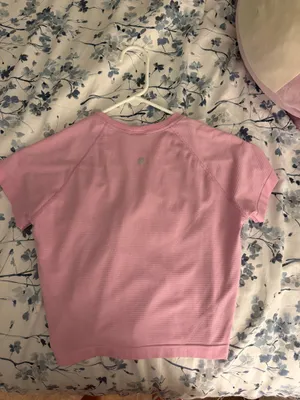 Swiftly Tech Cropped Lululemon Short Sleeve Shirt 2.0 thumbnail 2