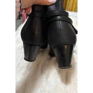 Bare traps Boots Size 11 Black thumbnail 3