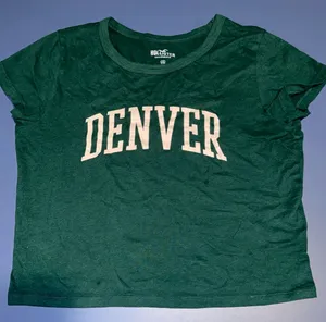 Hollister t-shirt thumbnail 1