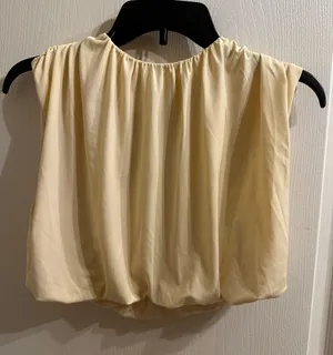 H&M Light Yellow Bubble Hem Crop Top thumbnail 1