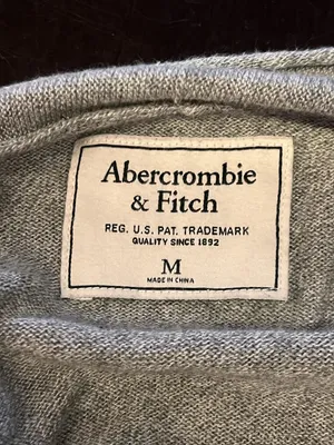 Abercrombie & Fitch Cardigan Sweater Womens Medium Gray Drape Front Zip Asym Hem thumbnail 9