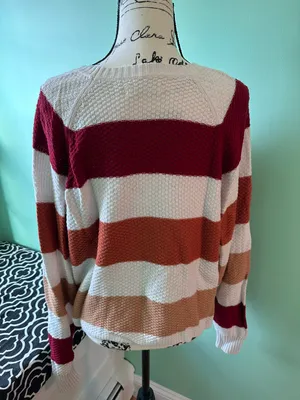 Hollister Knit Sweater thumbnail 2