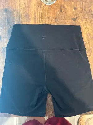 Old Navy Black Biker Shorts Medium thumbnail 4