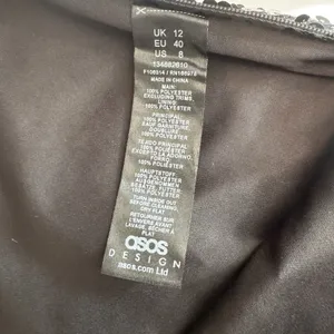 ASOS Design Sequin Shorts Black Silver Party High Rise Lined Disco Festiva Sz 8 thumbnail 6