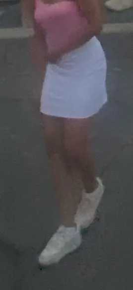white workout skirt Size M thumbnail 1