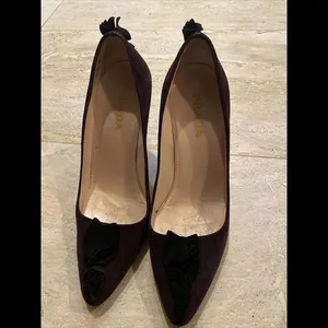 Prada Auth‎ Purple Suede Classic Pump Ruffle Heel 4” Shoe Size 37.5 US 7 thumbnail 12