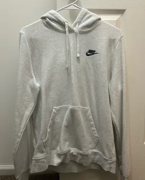 White Nike Hoodie thumbnail 1