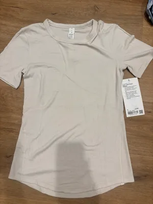 Lulu Lemon Hold Tight Short Sleeve thumbnail 1