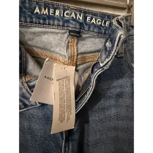 American Eagle Stretch Straight Leg Jeans Womens 000‎ Medium Wash Blue Denim NWT thumbnail 5