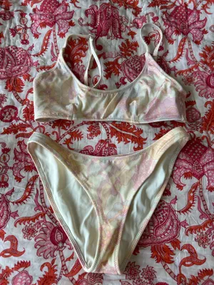 Triangl Bikini Set thumbnail 1