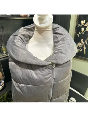 Calvin Klein Performance Gray Puffer Vest with Neon Green Lining – Size L thumbnail 2