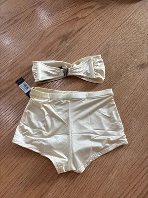 Lioness yellow bikini thumbnail 2