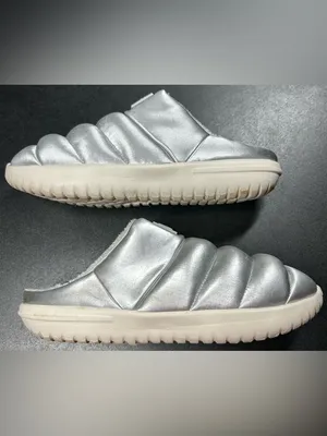 Nike Women's Size 8 Burrow SE NA Metallic Silver Slippers FZ7940-001 thumbnail 2