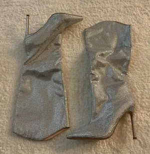 NWT Steve Madden Violetta-R rhinestone-covered stiletto knee-high boots. Size 9 thumbnail 1