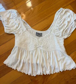 White Urban Outfitters Top thumbnail 1