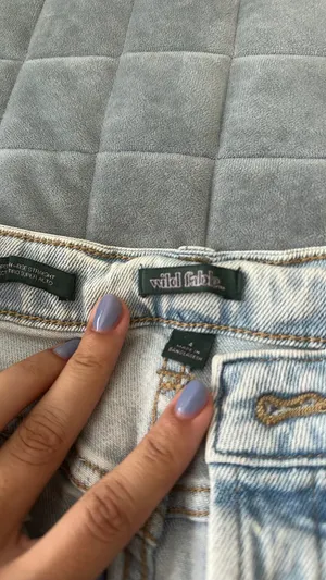 Wild Fable Light wash jeans thumbnail 4