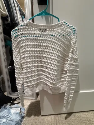 Sweater thumbnail 3