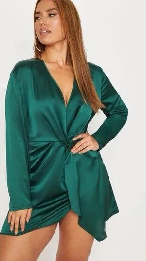 PrettyLittleThing The Emerald Green Satin Long Sleeve Wrap Dress, Size 1X thumbnail 1