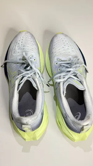 ASICS Running Shoes NOVABLAST 4 Women’s Size 10 thumbnail 6