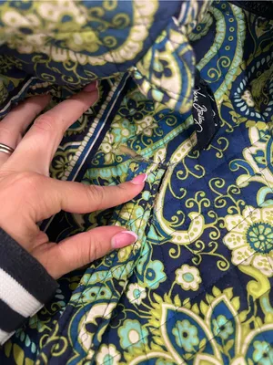 FLAWED Vera Bradley Rythm & Blue Paisley Print Travel Bag thumbnail 5