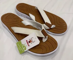 NWT KuaiLu Arch Support Flip Flops White Strap Brown Yoga Mat Sandal Size 10 thumbnail 1