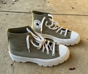 Converse CHUCK TAYLOR ALL STAR LUGGED PLATFORM SNEAKERS thumbnail 1
