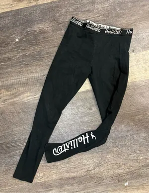 Hollister Black Logo Waistband‎ & Leggings with White Script thumbnail 1