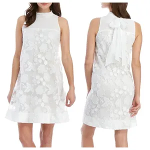 Robbie Bee Signature White Floral Lace Shift Dress Size Medium Bow Back‎ thumbnail 2