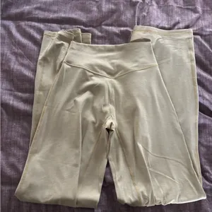 Vitality Daydream Relaxed Trouser - Caramel Macchiato thumbnail 5