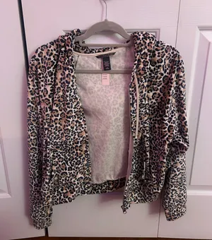 Victoria's Secret Cheetah Print Zip Up thumbnail 2