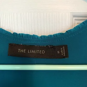 The Limited Women's Size Small Teal Ruffled‎ Neck Sleeveless Top thumbnail 3