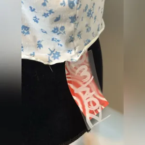 (Romwe) NWT Floral Tank Top: Size Large (US 8/10) thumbnail 6