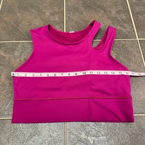 Lululemon Mastered Motion Cropped Cutout Tank Top Magenta Purple MGPR 12 thumbnail 8