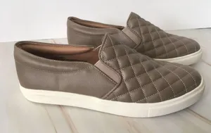 Gray Loafers, Size 10 thumbnail 3