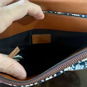 Chic Patterned Crossbody Bag in Brown and‎ Blue thumbnail 7