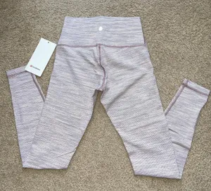 Lululemon Wunder Under Leggings 28” thumbnail 1