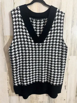 Black and White Houndstooth Knit Sweater Vest V Neck Sleeveless Size XL thumbnail 2