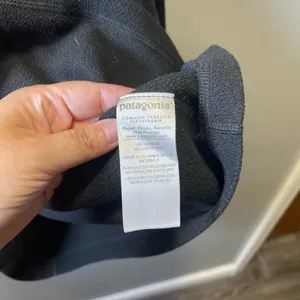 Patagonia Women's Black Fleece Half Zip Pullover‎ Size Medium thumbnail 5