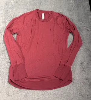 Athleta Long-Sleeve Crew shirt Dusty Rose XS thumbnail 1