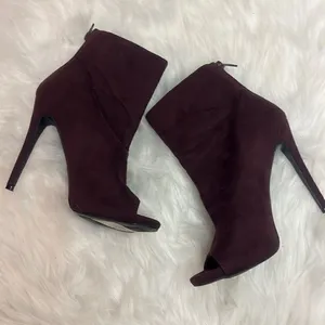 Deep purple/ burgundy Peep Toe stiletto, booties Size‎ 9 B12b thumbnail 2
