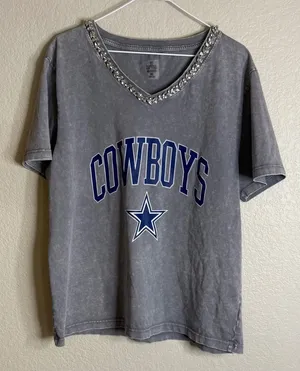 Gameday Couture Womens XL‎ T-Shirt Grey Dallas Cowboys Rhinestone Edge V Neck thumbnail 1