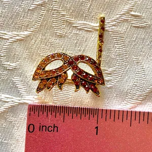 Masquerade Brooch Gold thumbnail 3
