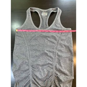 Athleta Fastest Track Medium‎ Seamless Ruched Tank Top Gray Athleisure thumbnail 8